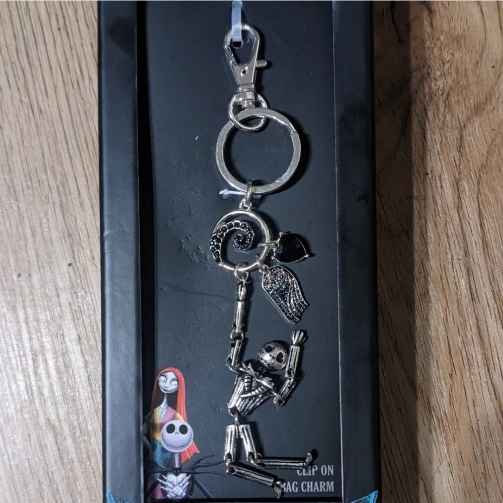 🖤▪️Nightmare Before Christmas ▪️Skeleton Keychain with Clip